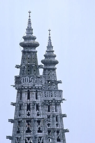 Detail of the belltower spires (photo)