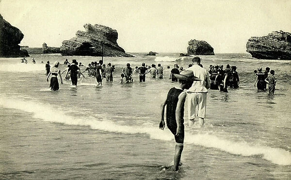 Biarritz, the beach, c.1930 (postcard)