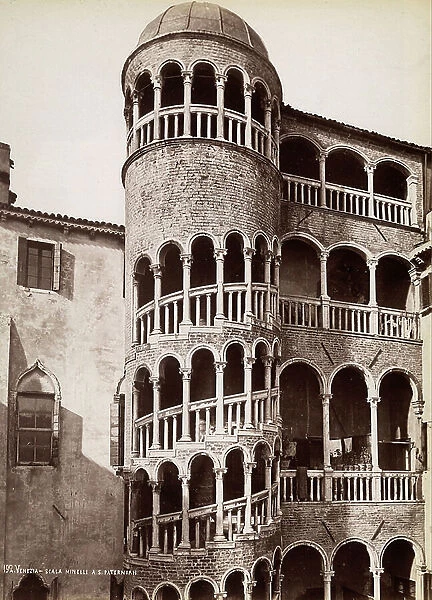 Bovolo Staircase (Spiral Staircase) built for Pietro Contanin to embellish the interior facade of the Palazzo di San Paternian (today Campo Manin)