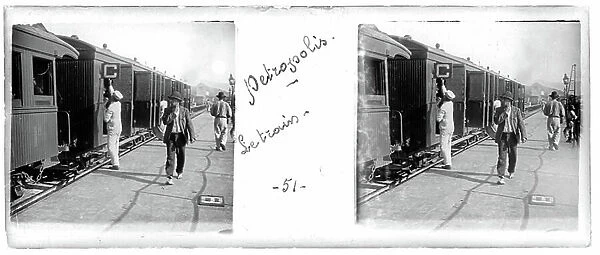 Brazil around 1900, Petropolis, train departure (photo)