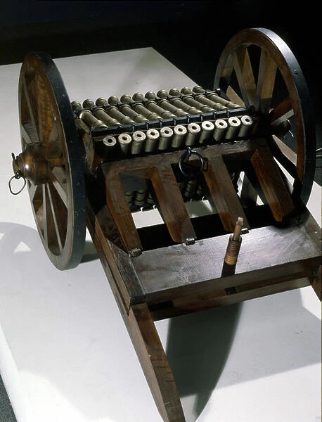 Cannon with 33 rotating canes, model from the drawing of Leonardo da Vinci