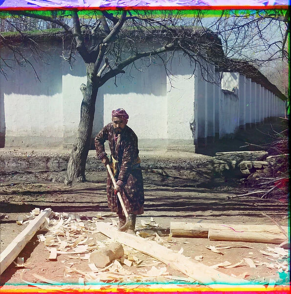 Carpenter in Samarkand, 1905-1915 (photo)