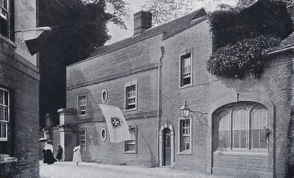 Chaucers House at Woodstock, which he occupied during the Reign of Edward III (b  /  w photo)