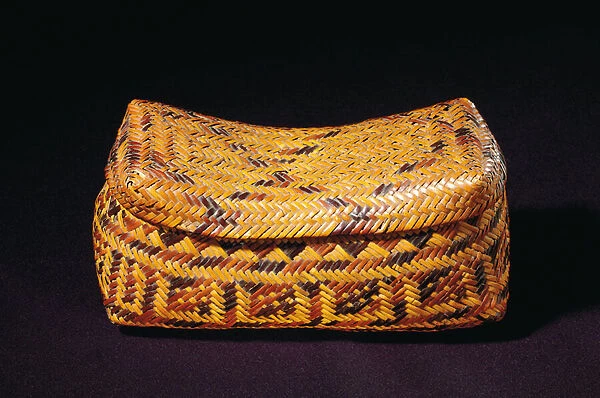 Cherokee polychrome twill plaited basket (rivercane)