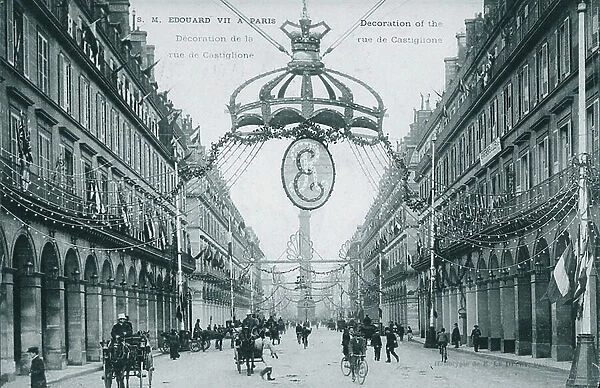 Decoration in Paris for the visit of King Edward VII, 1903 (b / w photo)