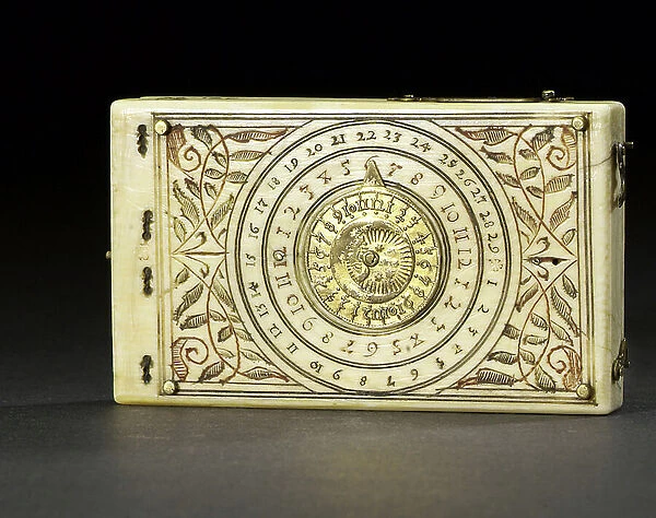 Diptych sundial (closed) for Latitude 48. Ivory instrument 1619, by Lienhart Miller (?), 1619 (ivory)