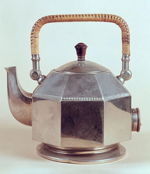 Electric kettle, designed for A. E. G. c. 1908