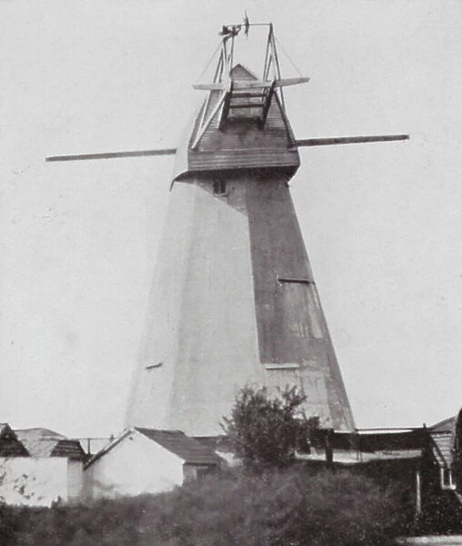 English Windmills: The White Mill, Sandwich (b / w photo)