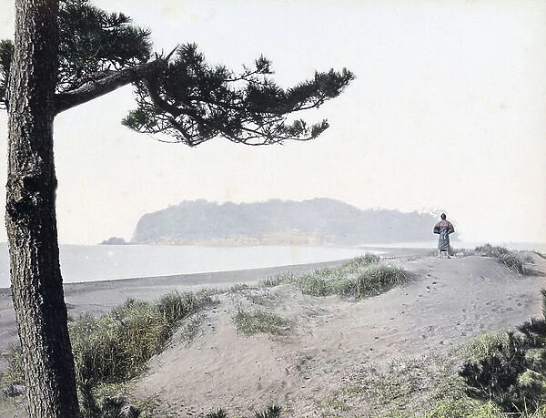 Enoshima Island - Enoshima Island - Japan 1880-1910 - Hand coloured photo