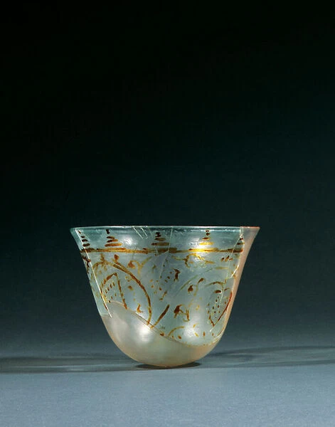 Fatimid lustre painted fragmentary cup, 10th - 11th century (glass)
