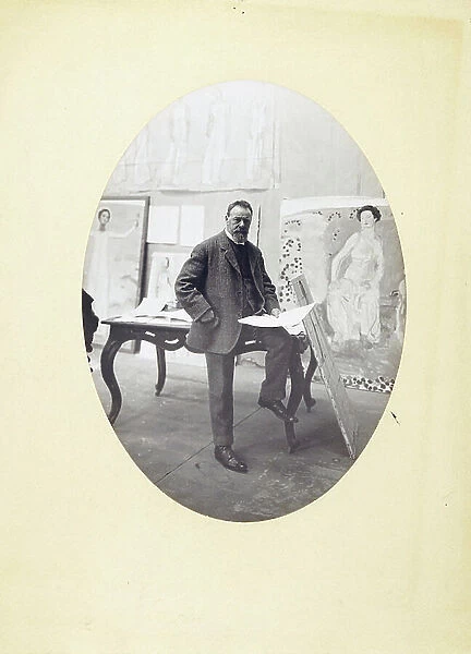 Ferdinand Hodler in his Studio, in 1914, 1914 (gelatin print on cardboard)