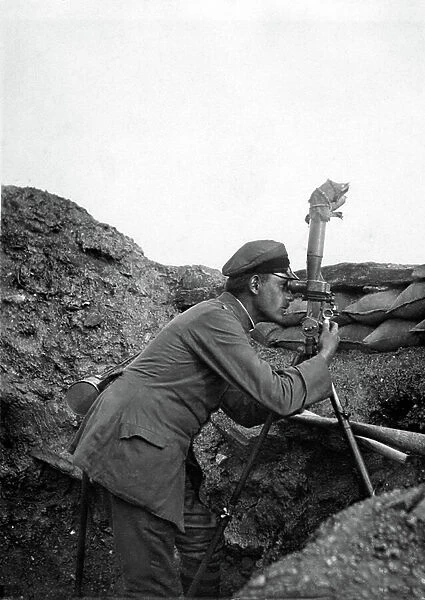 First World War (1914-1918): binoculars used by a German army soldier in a trench