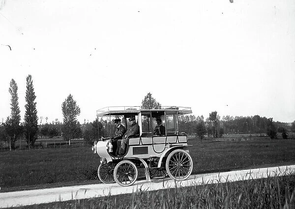France, Centre, Indre-et-Loire (37), Saint Roch (Saint-Roch): the car of Georges Lemaitre, 1892