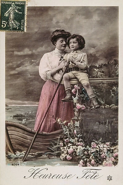 French postcard with image of a woman holding a child with flowers, 1900