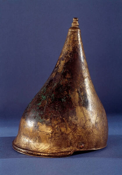 Gallic art: horned helmet (2nd Iron Age 250 BC Tene era)