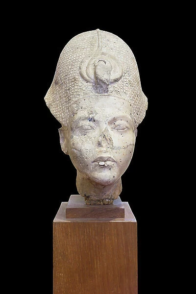 Head of Akhenaten, 18th dynasty, from el Amama, limestone, Egyptian Museum, Cairo, Egypt
