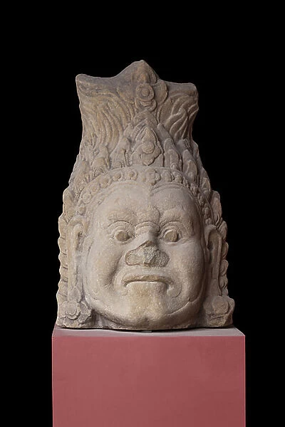 Head of Yaksa, from the gate of Angkor Thom, angkorian period, Bayon style, late 12th century, national museum of Cambodia, Phnom Penh, Cambodia
