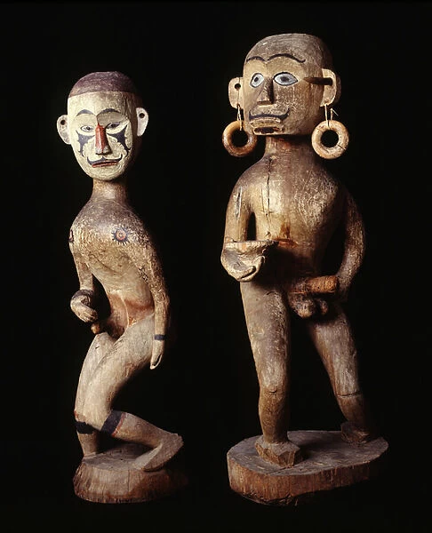 Two important Kenyah statues carved for Peacekeeping Ceremony in Marudi, Baram River, Sarawak, Malaysia, 1898 (carved wood)