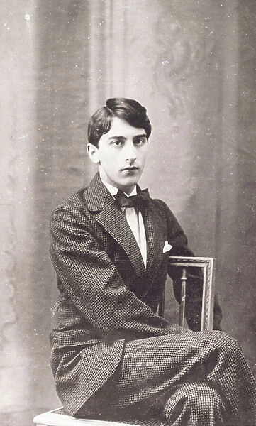 Jean Cocteau, 1911 (b / w photo)