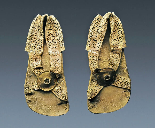 Leather sandals with geometric pattern, from the pre-Columbian mochica or moche civilization (3rd century)