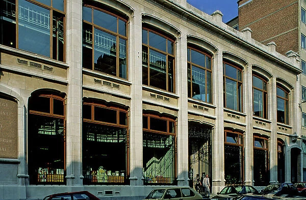 Les Anciens magasins Waucquez actual Belgian Comic Strip Centre by the architect Victor Horta in 1903-1906. (photo)