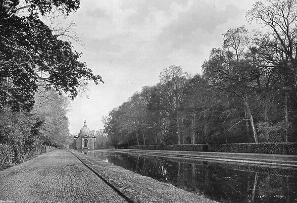 The Long Canal and Pavilion (b  /  w photo)