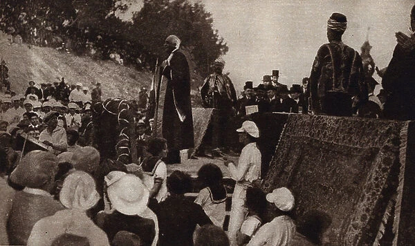 Lord Balfour speaking in support of the establishment of a Jewish state in Palestine, 1927 (b / w photo)