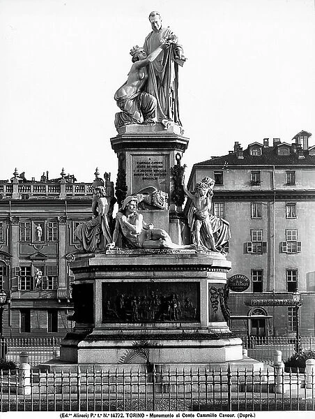Monument at Camillo Benso, count of Cavour, in Turin
