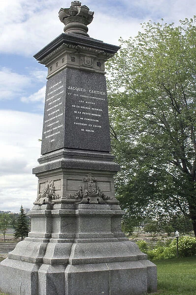Monument in memory of Jacques Cartier who debarquated the St. Lawrence River, Quebec, Canada