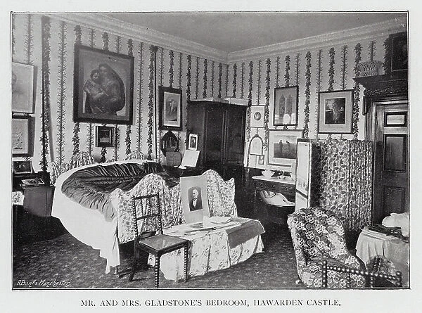Mr and Mrs Gladstone's Bedroom, Hawarden Castle (b / w photo)