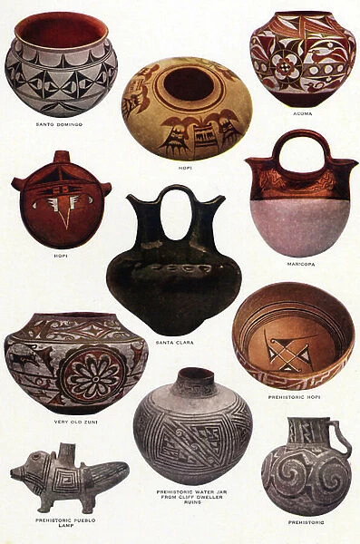 Native American clay pottery made by Native Americans of the Pueblo People, New Mexico, 1920 (print)
