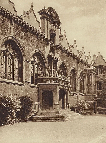 Oxford: Oriel College, The Hall and Chapel, 1619-42 (b / w photo)