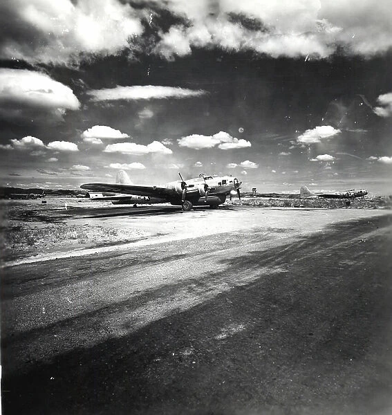 Pacific Theater, B-17 Flying Dutchman [Juke Box] Jan. 1946 Manila, Clark Field