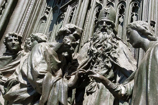 Panel of the main bronze door of the Milan Cathedral designed by Lodovico Pogliaghi: The Marriage of the Virgin Mary, located on the right shutter, it is part of the series of Virgin Mary's Joys