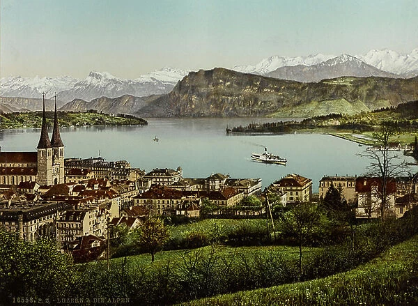 Panorama of the city and the lake of Lucerne