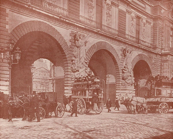 Paris: Gateways to the Court of the Carrousel (b  /  w photo)