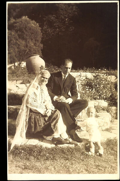 Photo Ak Princess Ileana of Romania with Prince Anton of Austria (b  /  w photo)