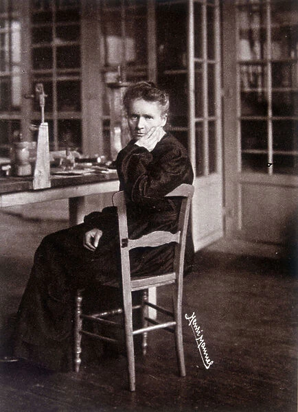Photography of Marie Curie by Henri Manuel - early 20th century