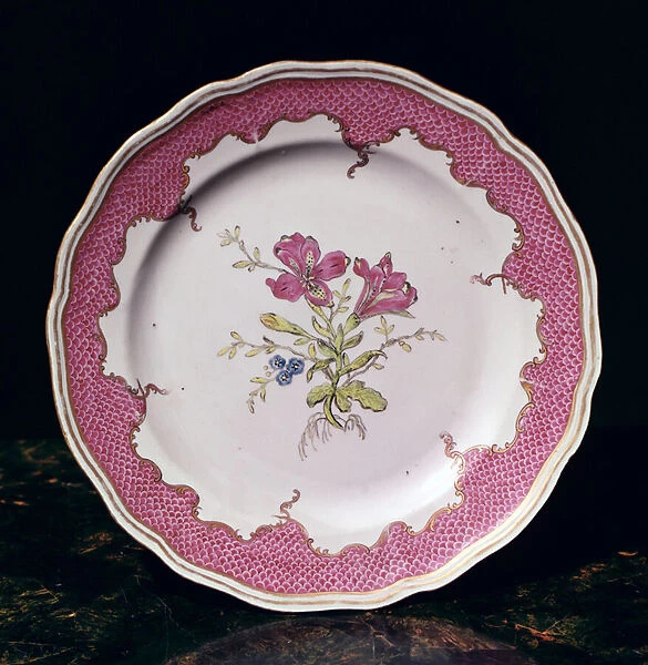 Plate with botanical design (ceramic)