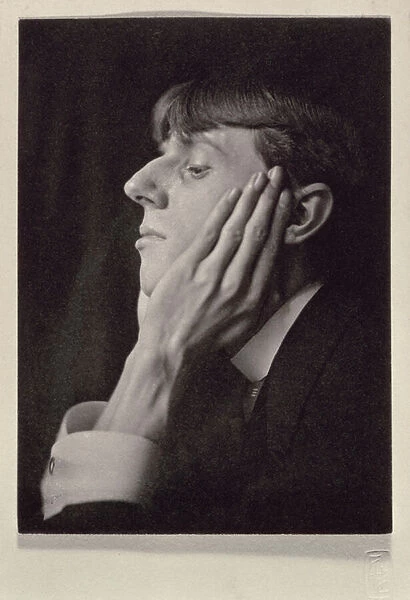 Portrait of Aubrey Beardsley (1872-98) by Frederick Evans (1853-1943) (sepia photo)