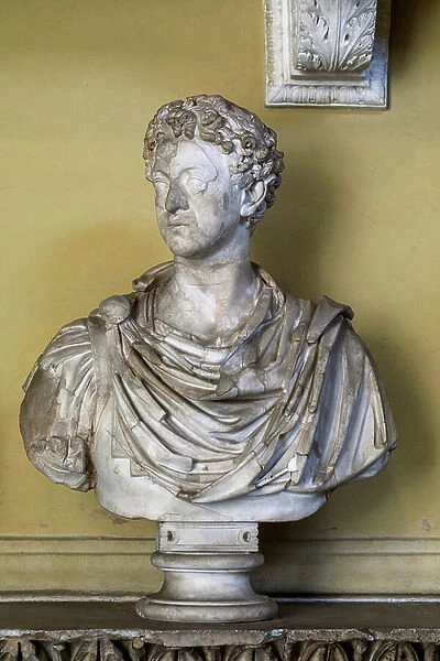 Portrait of young Commodus