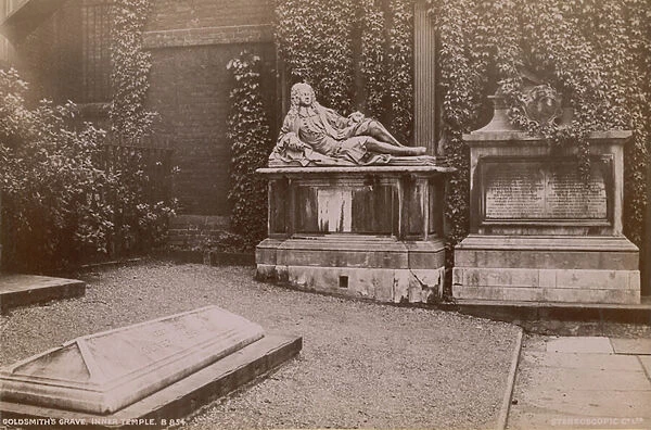 Postcard with the grave of Oliver Goldsmith in the Inner Temple (photo)
