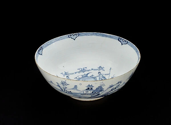 Punch Bowl with mottoes from the Ancient and Honourable Society of Bucks, c. 1750 (earthenware)