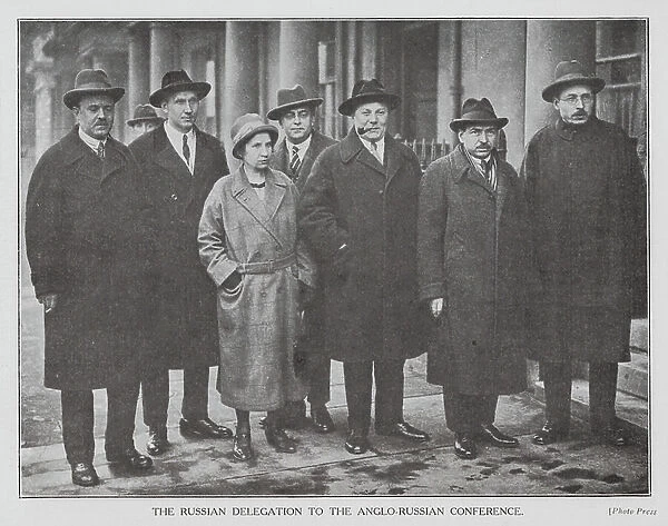 Russian delegation to the Anglo-Russian Conference, 1925 (b / w photo)