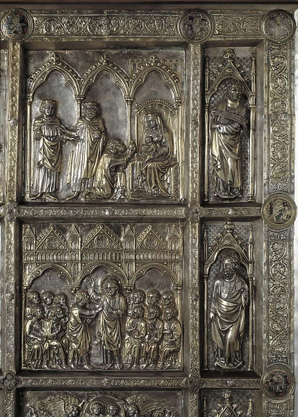 Silver Altar of Saint James the Major. Detail of the antependium with stories of new testament, The adoration of the Magi and the Incredulite of Saint Thomas, 1287-1456