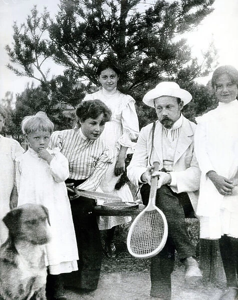St Petersburg residents taking a break from a tennis match, 1900 (b  /  w photo)