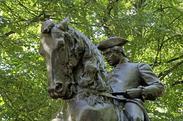 Statue of Paul Revere (1734-1818) from Old North Church to Boston, Massachusetts