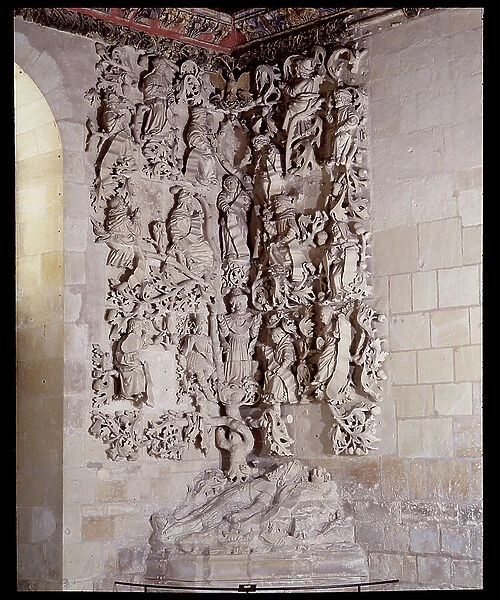 Tree of Jesse: Tree of Prophetes, the spiritual ancestors of Christ. Sculpture attributed to Gilbert Bertrand's workshop, 1494-1510. Dim: 570x190x190cm. Limestone. Musee de l'hospice Saint-Roch, Issoudun. Mandatory mention
