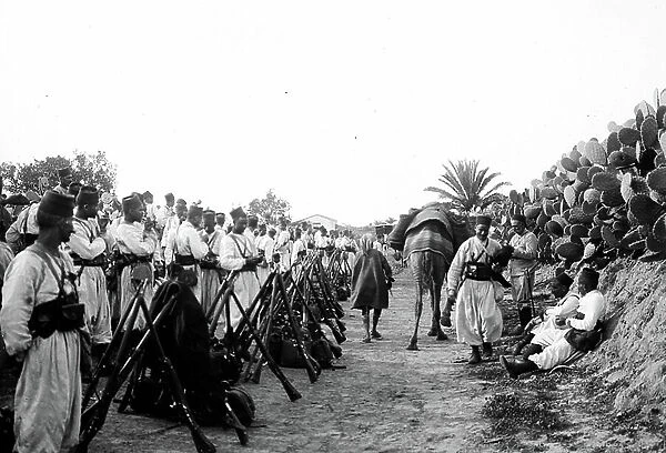 Tunisia, Sfax: Bivouac of Tunisian soldiers at the side of the cactus, 1900