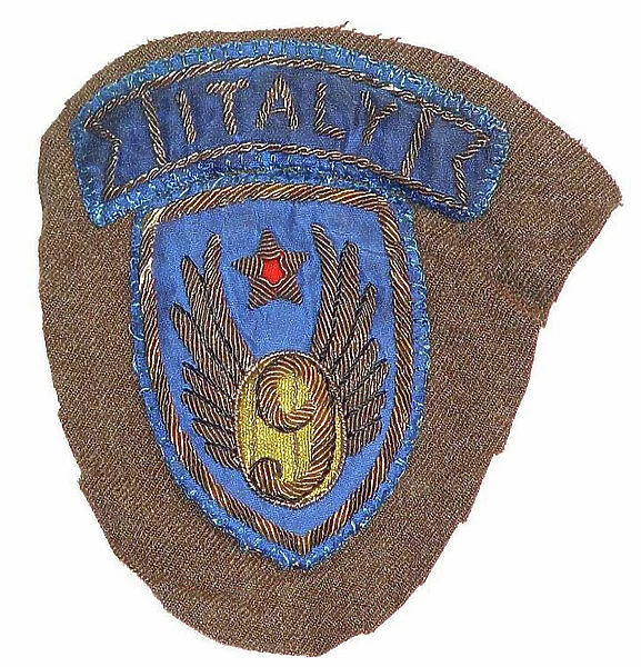United States, 9th US Air Force Italy theatre made shoulder patch